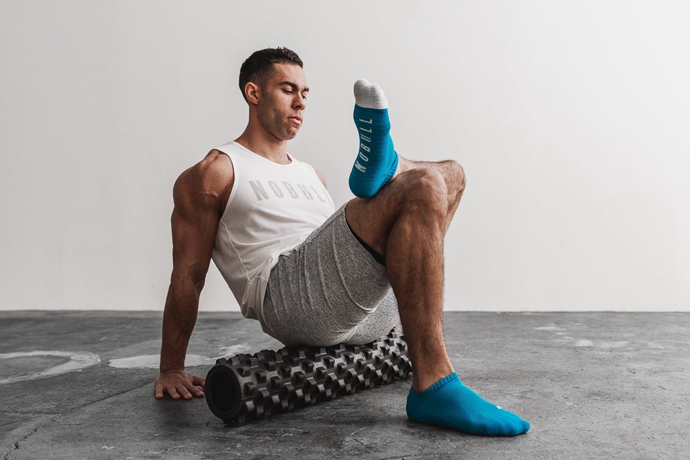 NOBULL Low Socks - Neon Blue White - Ireland (3985MFGCR)